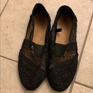 New lace shoes